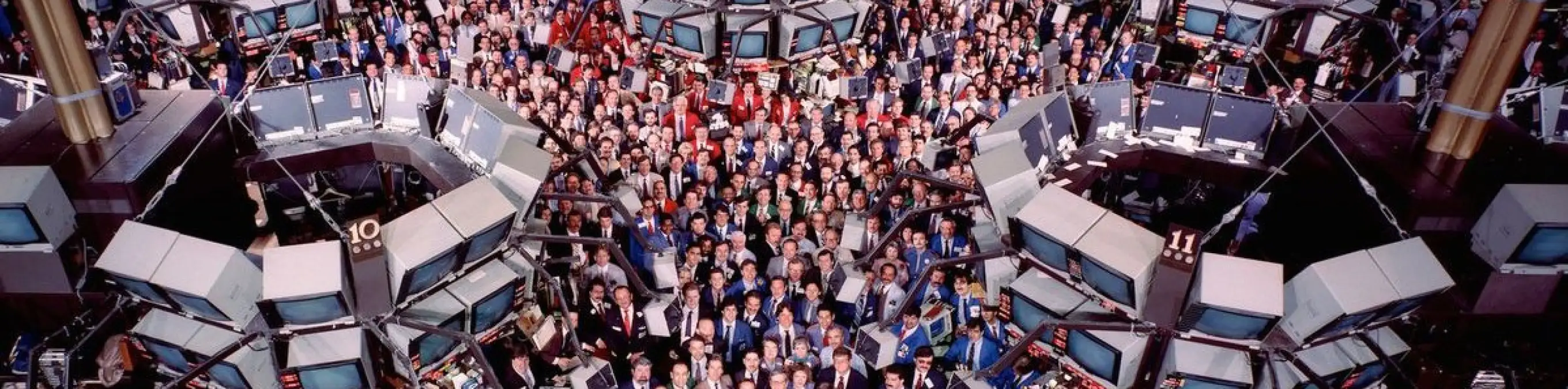 People looking up in the trading pit